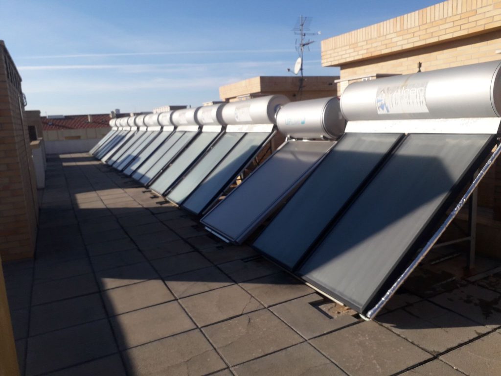 Instalação de Sistema Solar num Prédio em Loulé